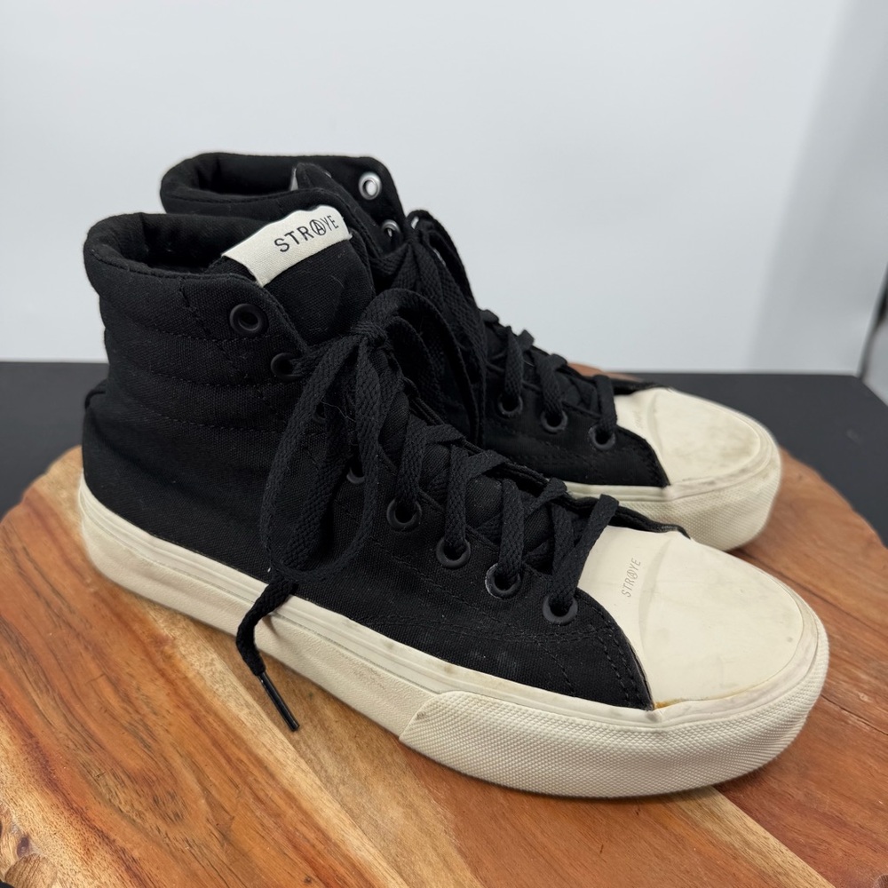 STRAYE Venice high-top skate shoes Black/Bone cap toe men’s 6 ,‎ women’s 7.5